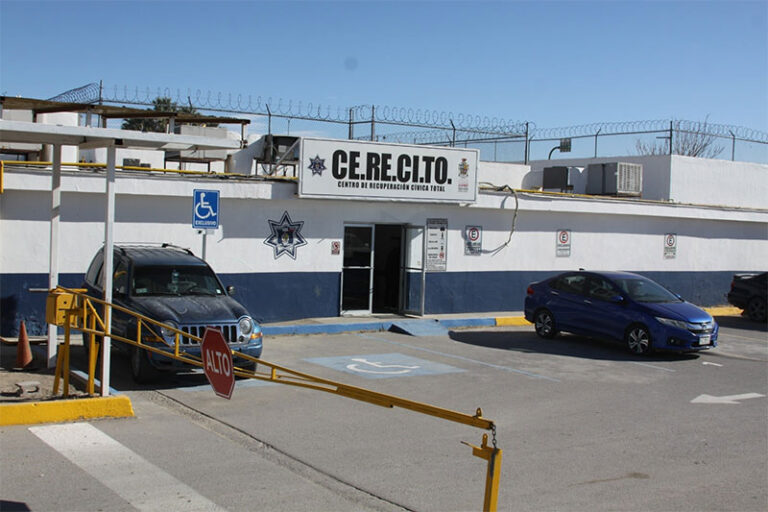 Llevan a 56 ciudadanos al Cerecito por conducir en estado de ebriedad