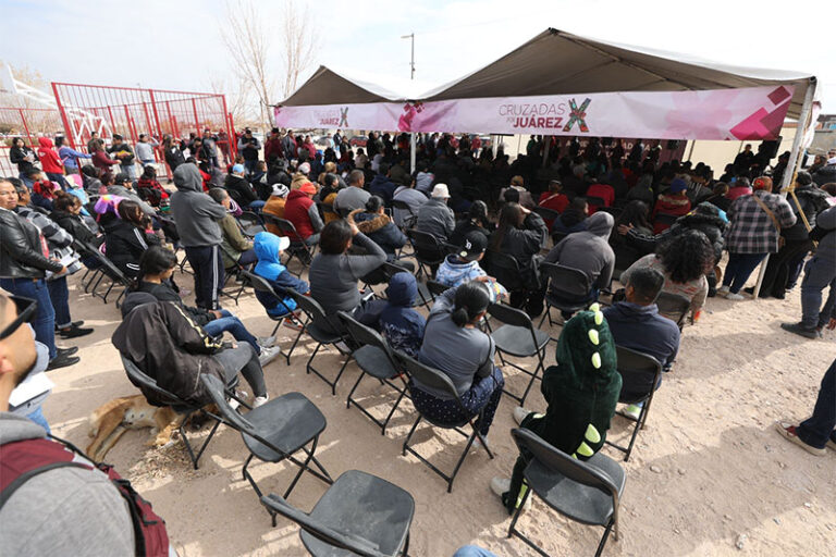 Con alrededor de 700 vacunas apoya DABA a mascotas del suroriente