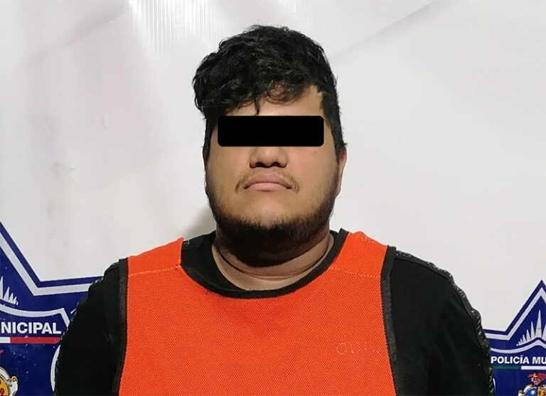 Detienen a sujeto por los delitos de violencia familiar y daños