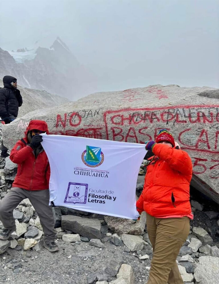 Literal, pone en lo más alto el nombre de la UACH