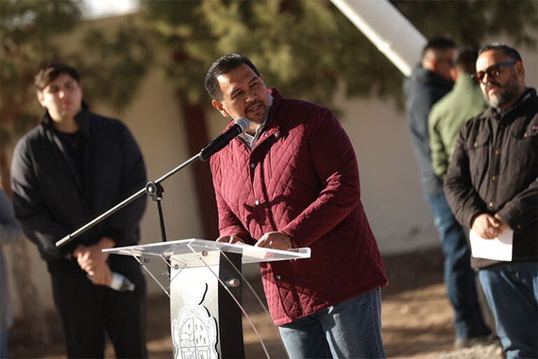 Entregan obras de rehabilitación en la primaria Acamapichtli con inversión de 998 mil pesos