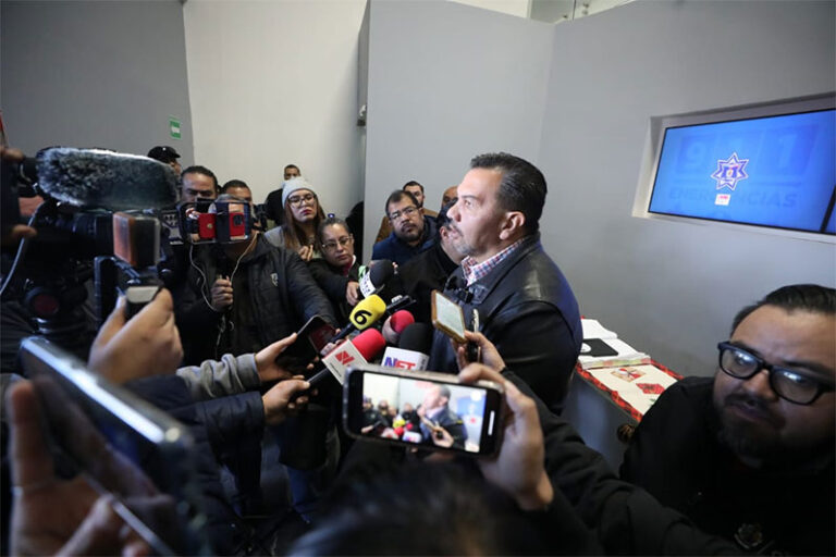 Invita el Presidente Pérez Cuéllar aprovechar los diferentes puntos para pagar el predial