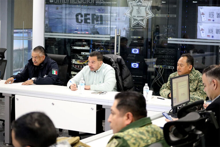 Cruz Pérez Cuéllar encabeza mesa de seguridad y destaca avances y retos en Ciudad Juárez