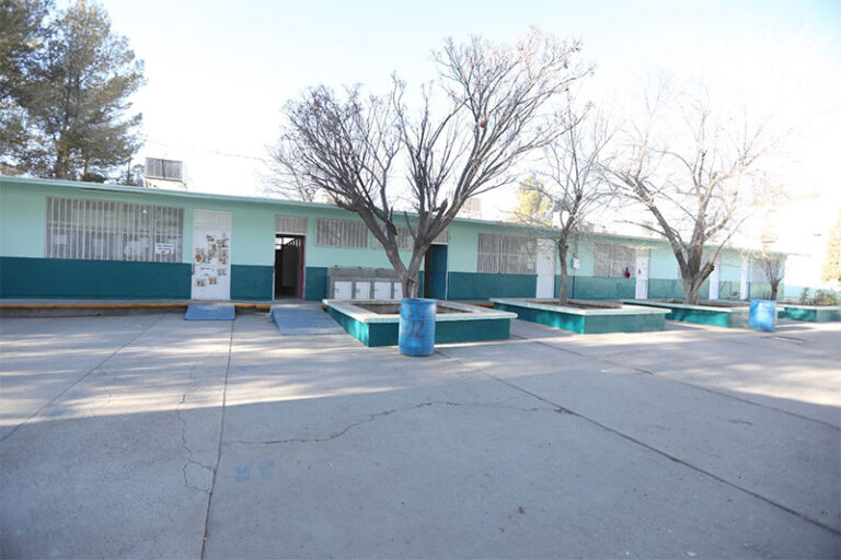 Rehabilitan la Escuela Primaria Club Rotario Industrial José Aziz Rahaim