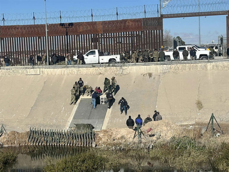 Descubren túnel clandestino que conecta a Juárez con El Paso, Texas