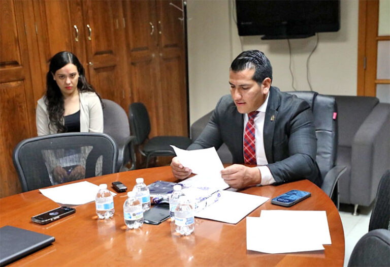 Analizan regidores la actualización del Tabulador de Puestos y Salarios del Municipio