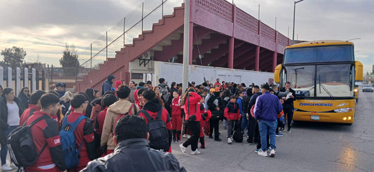 Viajan juarenses rumbo a la clasificación para Juegos CONADE en Handball