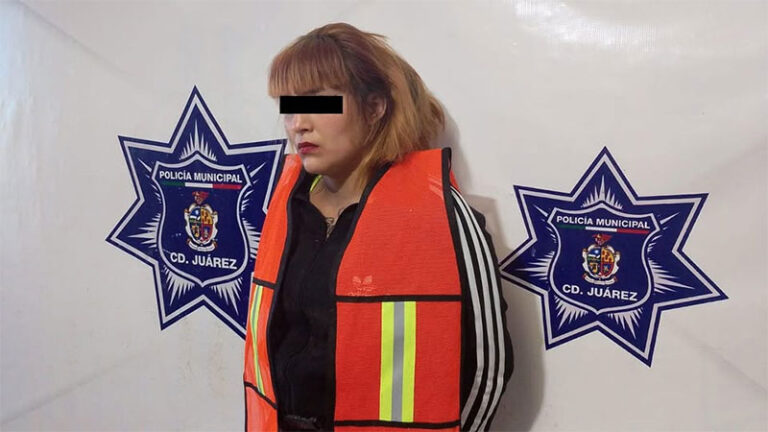 Se detiene a mujer que cuenta con orden de aprehensión por homicidio