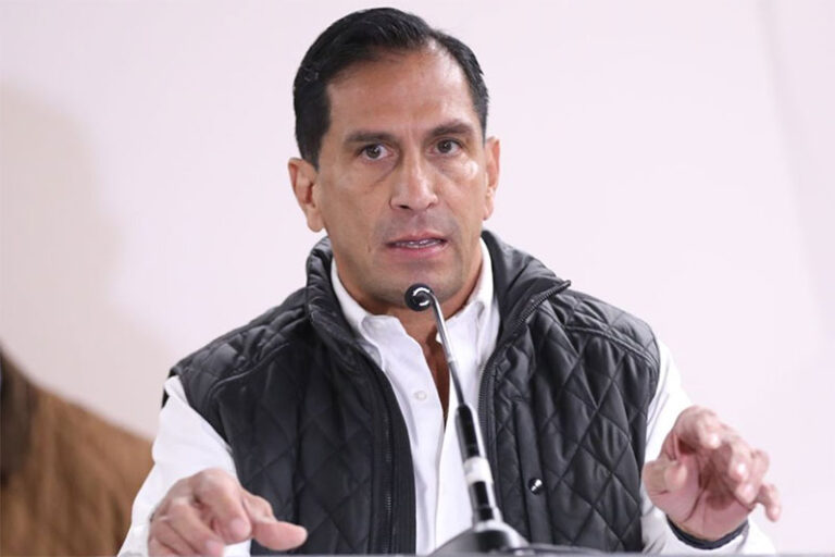 Iluminará Gobierno Municipal con tecnología led a Samalayuca