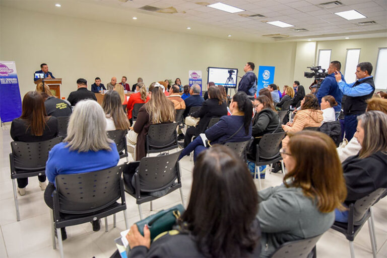 Presentan Estado y Unicef guías educativas para NNA en situación de movilidad