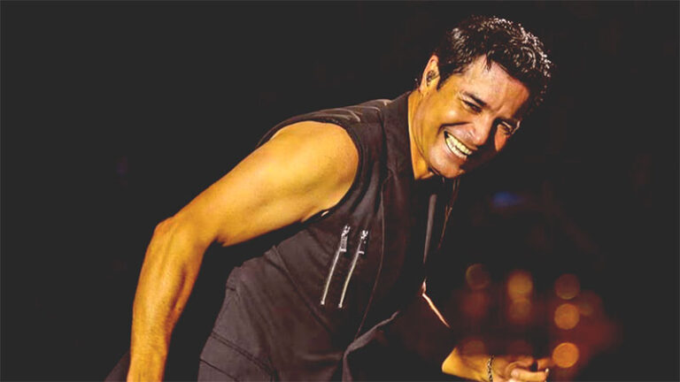 México baila al ritmo de Chayanne
