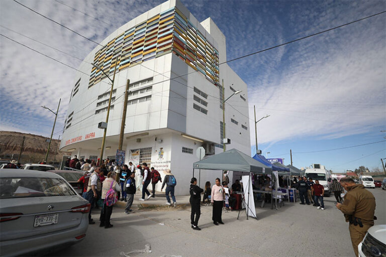 Atienden hoy dependencias municipales en el Centro Comunitario de Anapra
