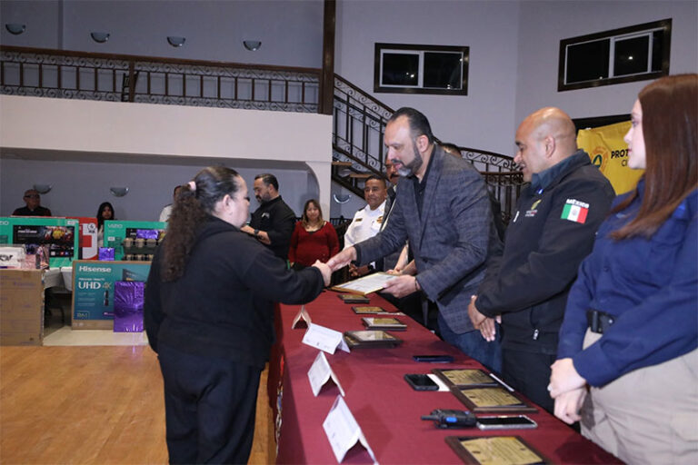 Conmemoran el 48 aniversario del Departamento de Rescate