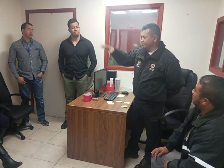 Patrullas encenderán sus sirenas a las 11:00 de la mañana para anunciar el simulacro de sismo