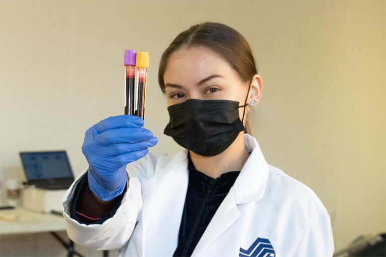 Invita Secretaría de Salud a donar sangre a favor de niñas y niños con cáncer