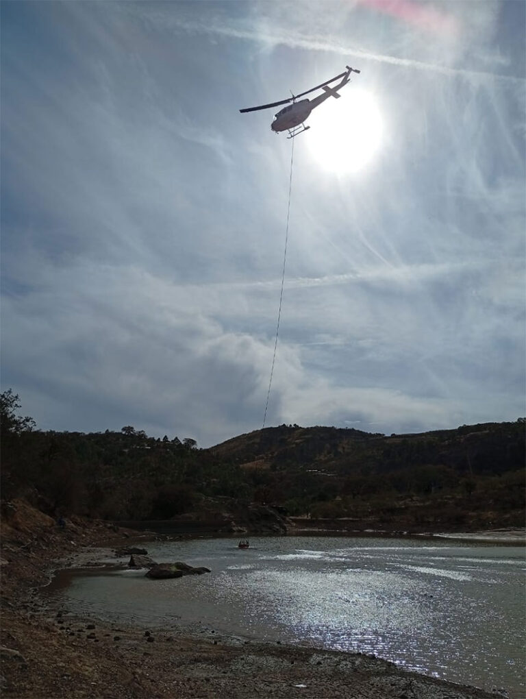 Implementa Gobierno del Estado operativo aéreo y terrestre para controlar incendio en Moris