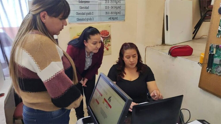 Expone alumnado de Misiones Culturales Rurales productos creados en talleres