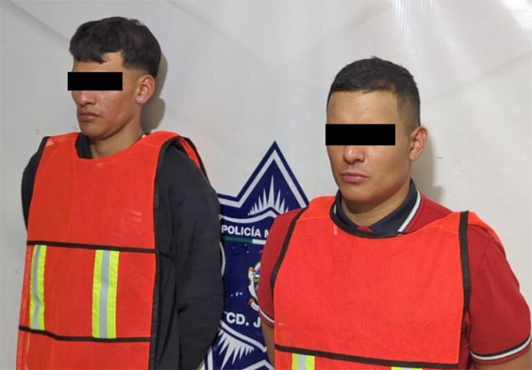 Arrestan a dos sujetos acusados de apuñalar a un hombre en la colonia Terrenos Nacionales