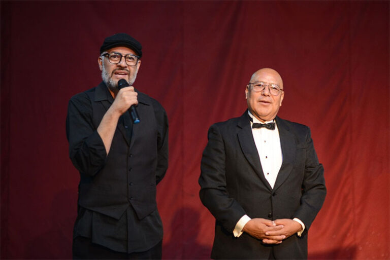 Cándido Neira cautiva con su recital “El toque latino” en el Centro Municipal de las Artes