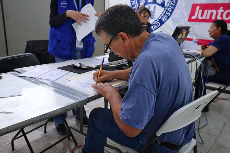 Concluye recepción de solicitudes para apoyos alimentarios de adultos mayores y personas con discapacidad