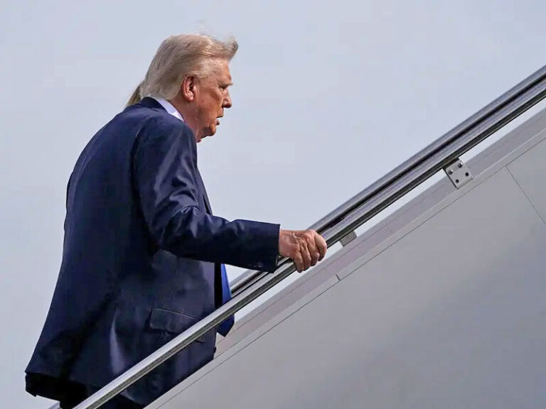 Viaja Trump a funeral del Papa Francisco