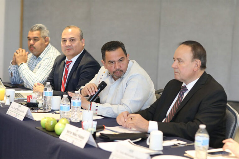 Se reúne alcalde con integrantes del Consejo Coordinador Empresarial