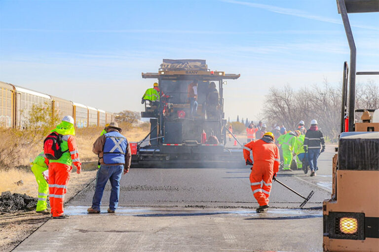 Invierte Gobierno del Estado más de 2 mil 600 millones de pesos en rehabilitación de carreteras estatales
