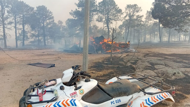 Refuerza Protección Civil Estatal apoyo en atención a incendios forestales