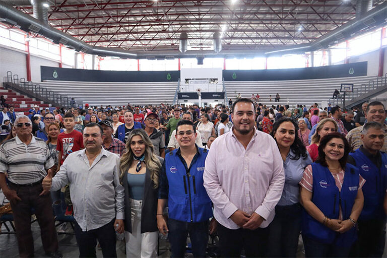 Otorga Gobierno del Estado más de 1,300 servicios en la feria “Cuenta Conmigo” de Camargo