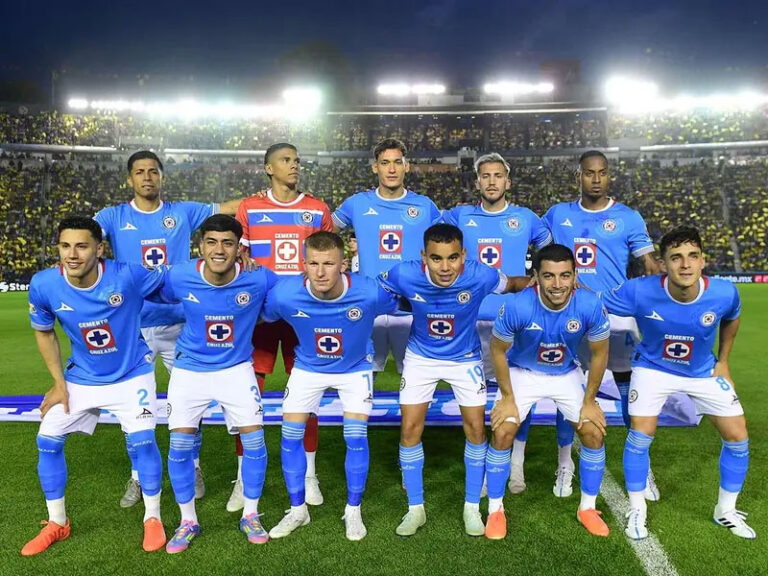 Cruz Azul le da vuelta a la pagina