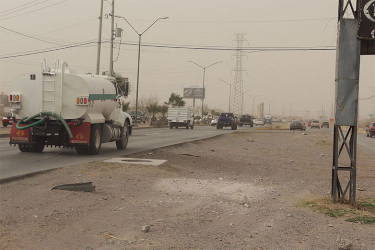 Ante alerta por fuertes vientos, pide Seguridad Vial conducir con precaución