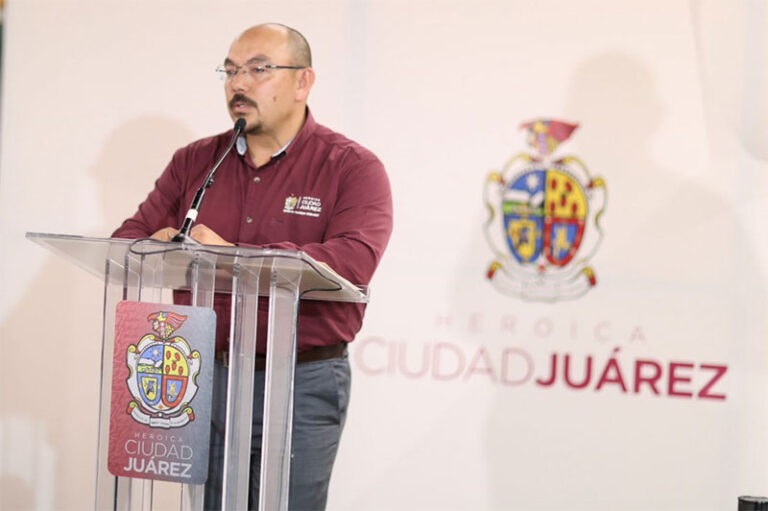 Presenta Director de Limpia informe sobre “El Cochino de la Semana”