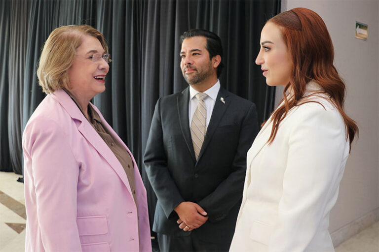 Reconoce presidenta del DIF Estatal compromiso social de Fundación INDEX