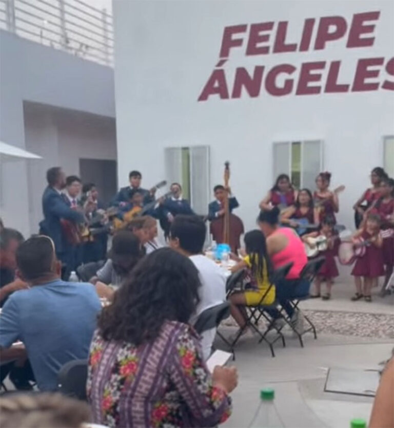 Conviven migrantes y residentes de la colonia Felipe Ángeles