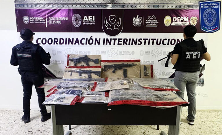 Asegura Fiscalía Zona Centro armas de fuego, cartuchos y evidencia de interés en cateos