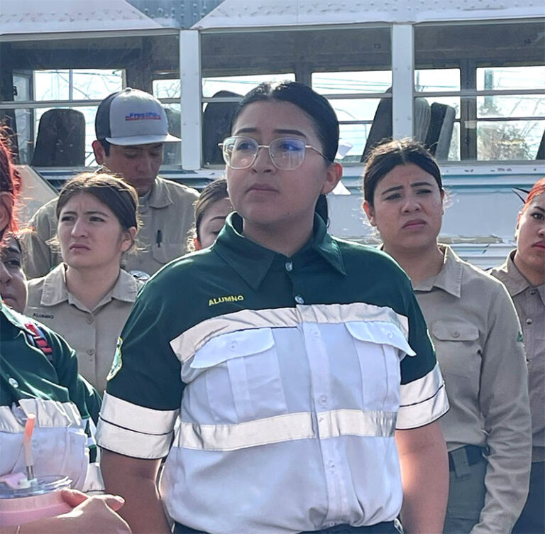 Brinda brigada de la UTCJ apoyo a zonas afectadas por lluvias en Ciudad Juárez
