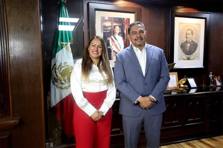 Recibe el Presidente Pérez Cuéllar a la alcaldesa de Nuevo Casas Grandes