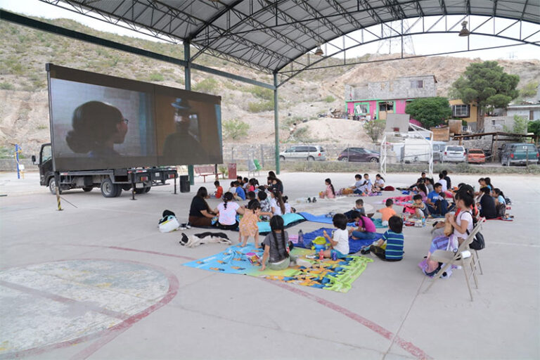 Menores siguen disfrutando de los campamentos de Centros Comentarios