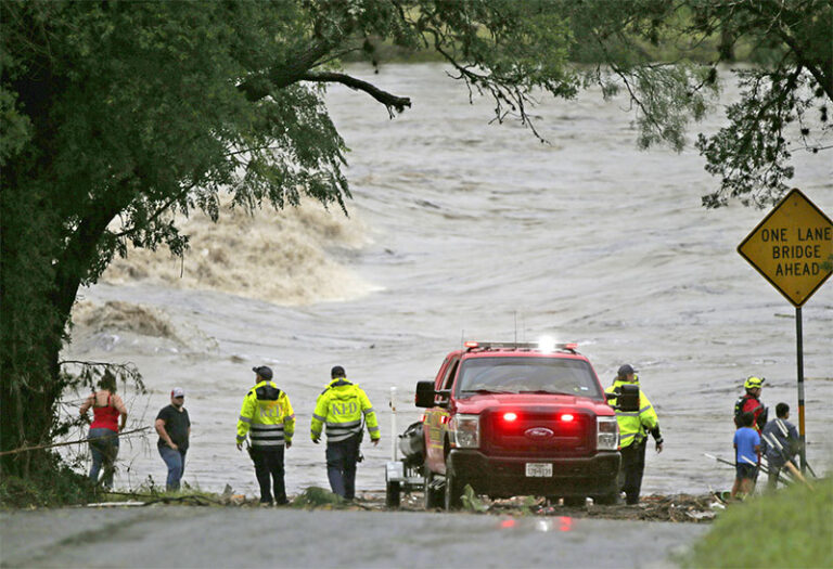 Inminente inundación fue alertada, darla a conocer tardó hasta 6 horas