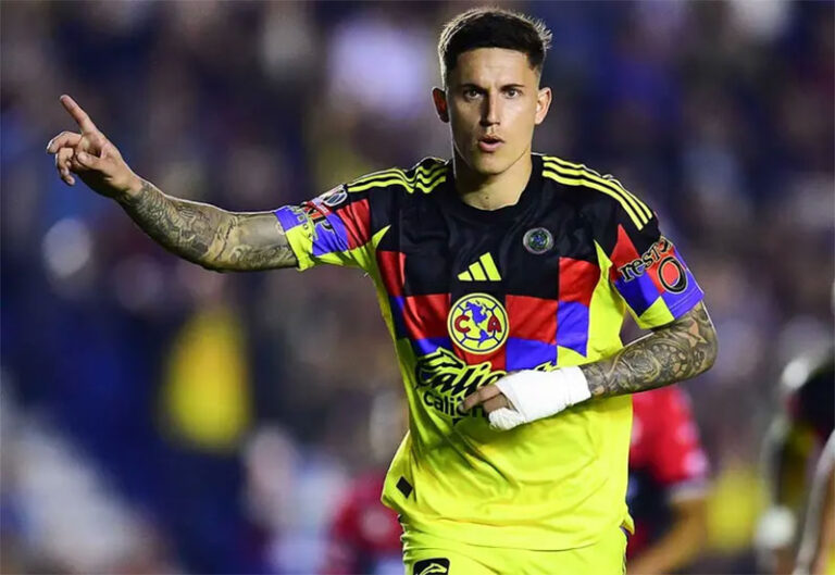América suma de a tres