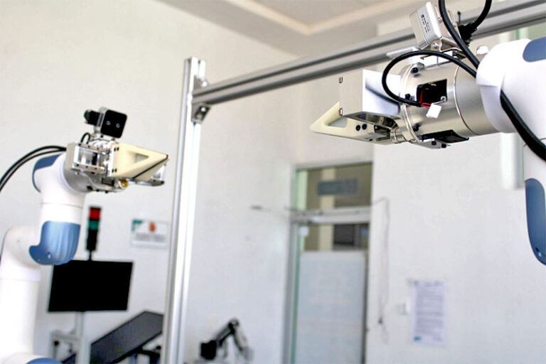 Adquiere UTPN equipo de entrenamiento de robótica e IA