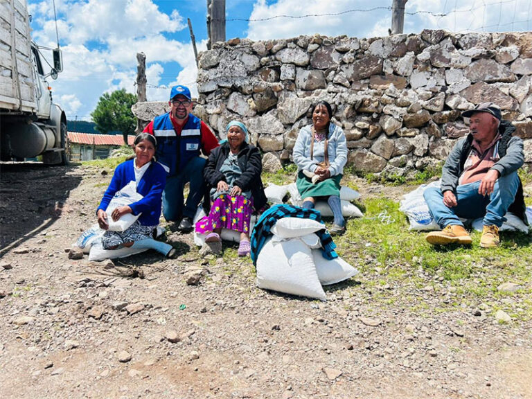 Continúa Gobierno del Estado con jornadas de vacunación en comunidades de la Sierra Tarahumara