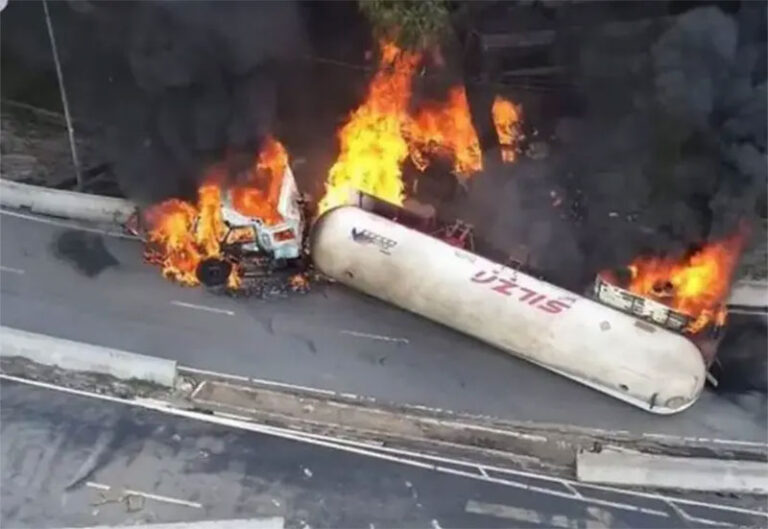 Muere chofer de pipa que se encontraba en terapia intensiva tras explosión en Iztapalapa