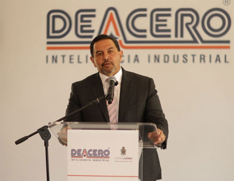Acude alcalde a colocación de primera piedra de planta de reciclaje Deacero
