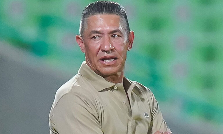 Regresa Ambriz