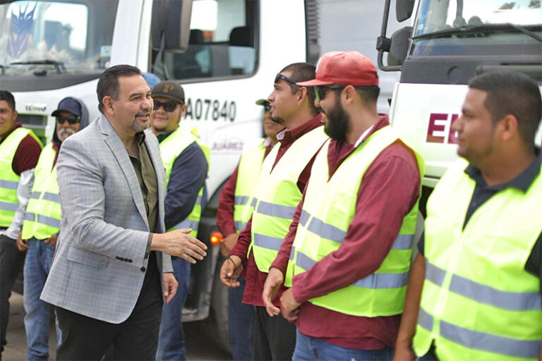Arranca Presidente Pérez Cuéllar programa de brigadas especiales de bacheo para atención a las calles