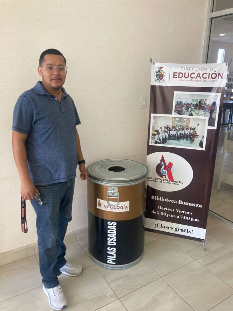 Invita Ecología a seguir usando los contenedores de pilas alcalinas