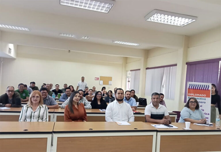 Continúa capacitación personal de Justicia Cívica