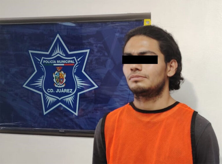Policías Municipales arrestan a sujeto por el delito de maltrato animal