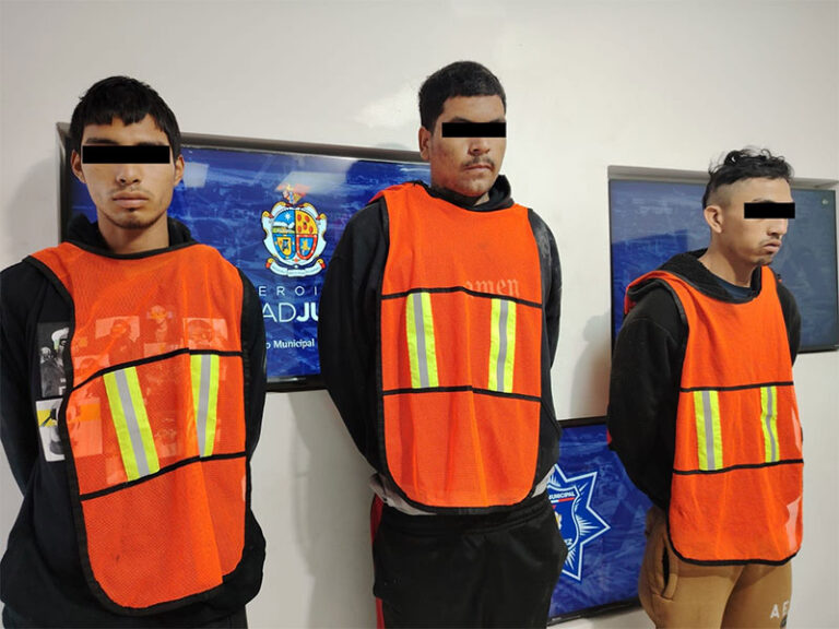 Detienen a tres sujetos en posesión de cristal; uno de ellos contaba con orden de aprehensión  